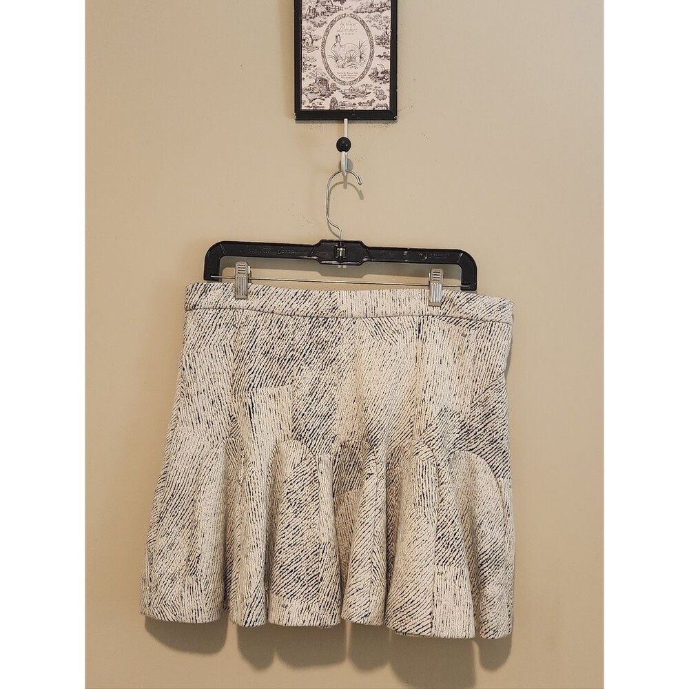 Like New Banana Republic Flippy Mini Skirt Size 12P